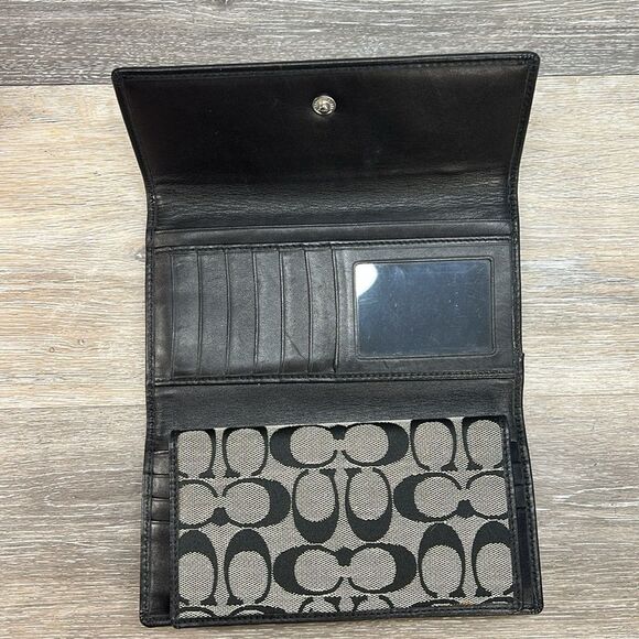 Coach Black and Gray Wallet - Picture 4 of 7